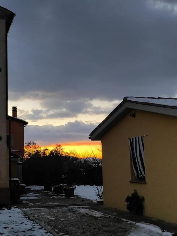 Casa Vacanze Angelica Ostra Vetere エクステリア 写真
