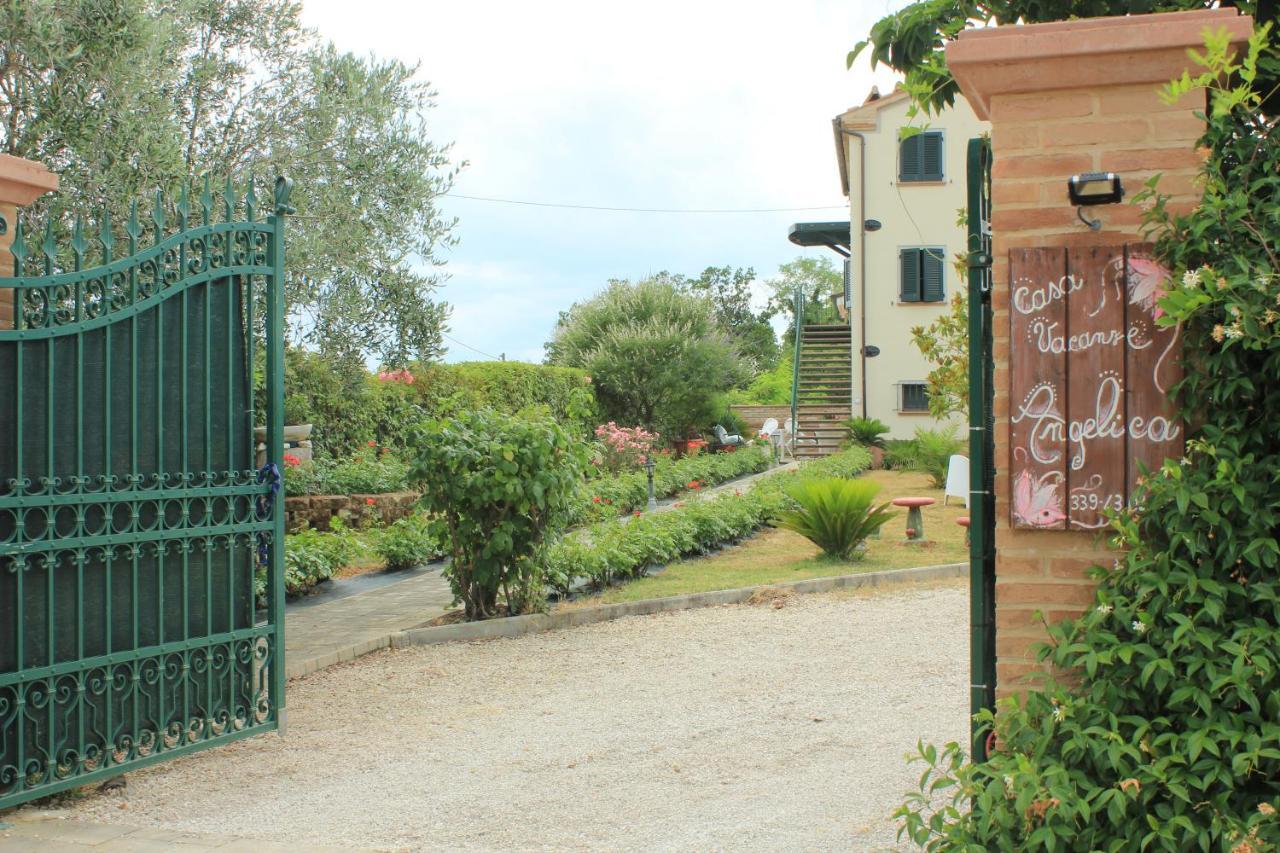 Casa Vacanze Angelica Ostra Vetere エクステリア 写真